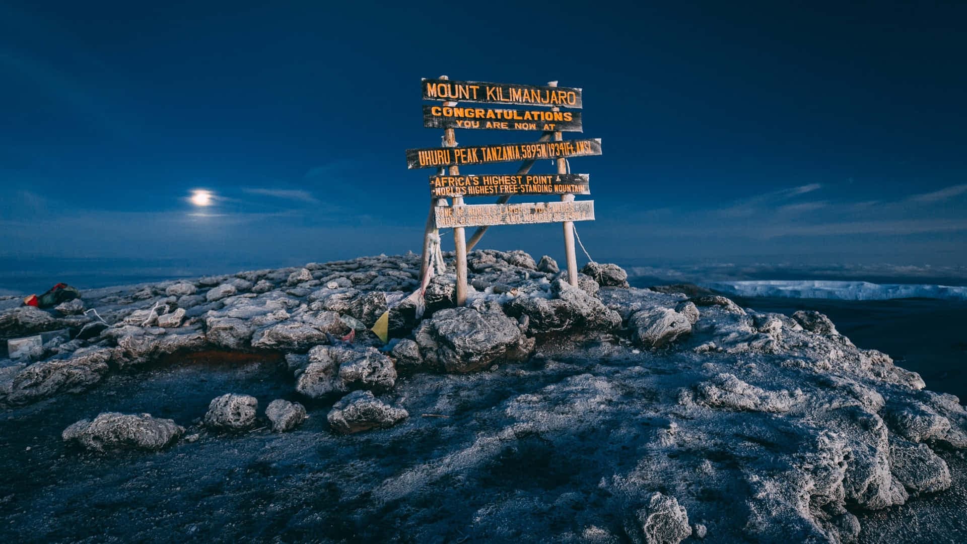 Kibo Hut – Uhuru Peak – Horombo Hut